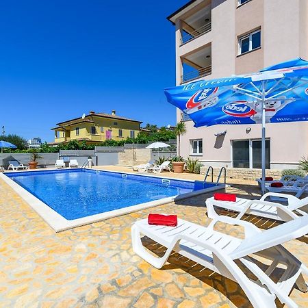 Stancija Amorozo 5 Porec Esterno foto